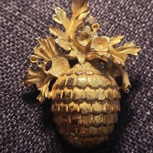Gold Pineapple Pinecon Brooch